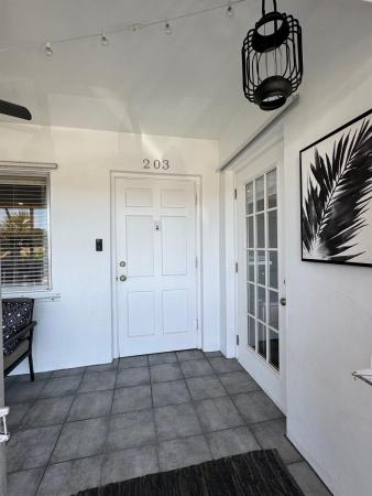 Tara Apartments, 2141 NE 68th St #203, Fort Lauderdale, Florida 33308, image 3