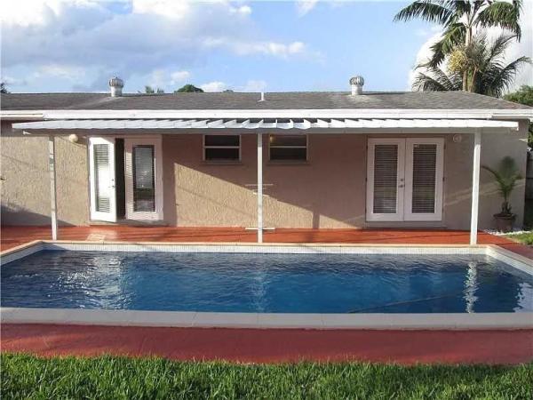 Driftwood Acres, 7010 Harding St, Hollywood, Florida 33024, image 2