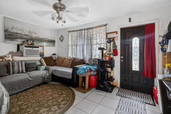 Brian Manors, 641 NE 140th St, North Miami, Florida 33161, image 2