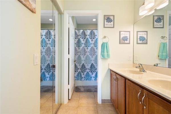 Thousand Oaks, 3067 Laurel Ridge Cir, Riviera Beach, Florida 33404, image 1