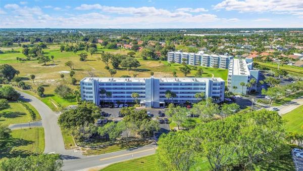 Boca Teeca, 6661 NW 2nd Ave #304, Boca Raton, Florida 33487, image 1