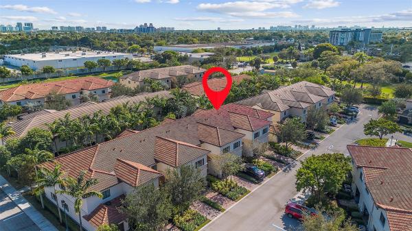 Eastside Village, 4226 N Dixie Hwy #99, Oakland Park, Florida 33334, image 1