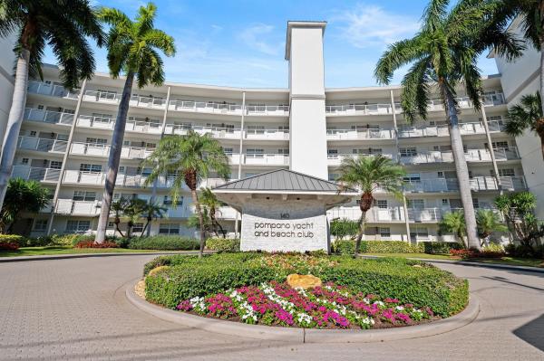 Pompano Yacht & Beach Club, 140 NE 28th Ave #406, Pompano Beach, Florida 33062, image 2