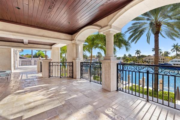 Del Lago Isle, 2430 Del Lago Dr, Fort Lauderdale, Florida 33316, image 3