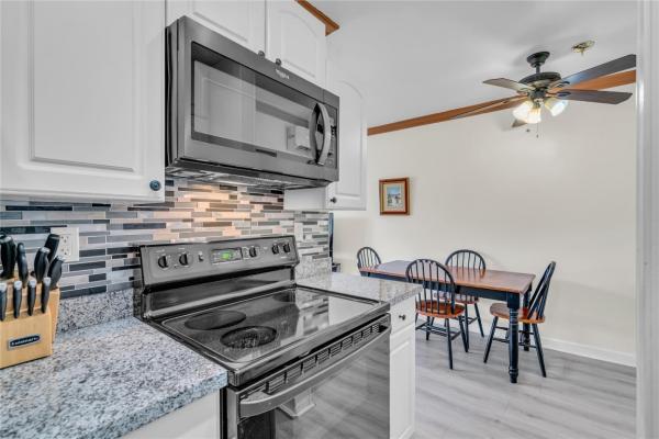 1050 SW 11th St #1L, Hallandale Beach, Florida 33009, image 1