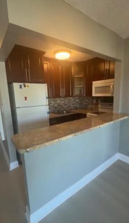 Malky, 365 NE 125th St #305, North Miami, Florida 33161, image 1