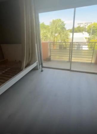 Malky, 365 NE 125th St #305, North Miami, Florida 33161, image 3