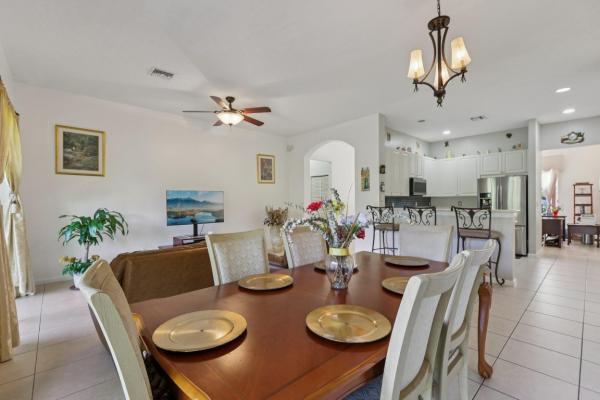 9153 Sedgewood Dr, Lake Worth, Florida 33467, image 1