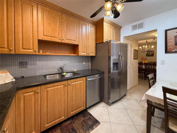 Sapphire, 4000 NW 44th Ave #208, Lauderdale Lakes, Florida 33319, image 1