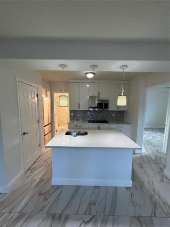 Victoria Park Village, 912 NE 15th Ave 1 #3, Fort Lauderdale, Florida 33304, image 1