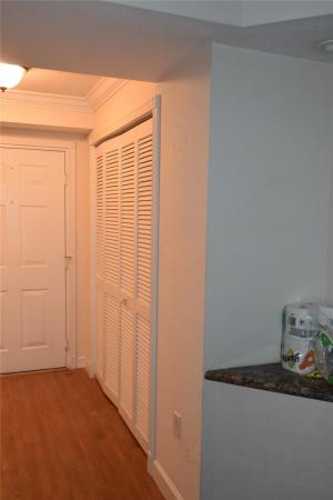 Pine Crest Village At Victoria Park, 150 NE 15th Ave #140, Fort Lauderdale, Florida 33301, image 1