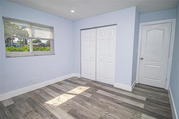 Hollywood Park, 2432 Sherman St, Hollywood, Florida 33020, image 1