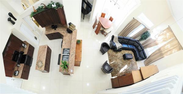Pine Creek, 7107 Pinecreek Ln, Coconut Creek, Florida 33073, image 2