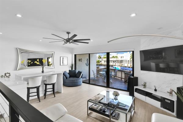 The Enclave At Boca Cove, 1035 Boca Cove Ln, Highland Beach, Florida 33487, image 2