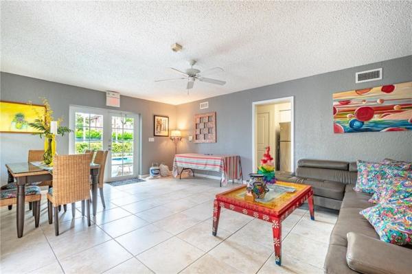The Grove At Wilton Manors , 2660 NE 8th Ave #211, Wilton Manors, Florida 33334, image 2