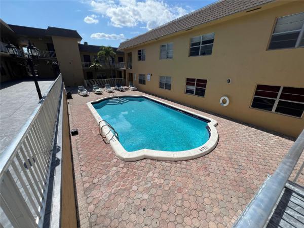 6840 Pembroke Rd #110, Pembroke Pines, Florida 33023, image 1