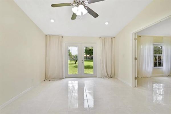 5544 Lakwood Cir S #E, Margate, Florida 33063, image 1