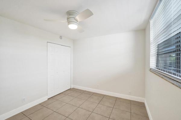 Poinciana Place Of Pine Island Ridge, 9430 Poinciana Pl #415, Davie, Florida 33324, image 1