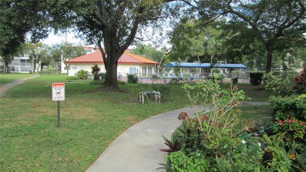 Cypress Chase, 3001 NW 48th Ave #237, Lauderdale Lakes, Florida 33313, image 2