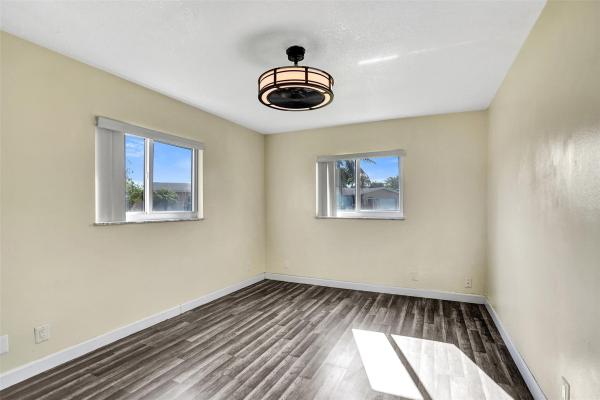 Crystal Lake Golf Villas, 4611 NW 12th Dr, Deerfield Beach, Florida 33064, image 2