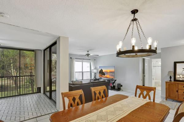 Applewood Village 2, 2748 S Carambola Cir #1923, Coconut Creek, Florida 33066, image 3