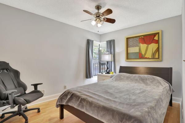 Applewood Village 2, 2748 S Carambola Cir #1923, Coconut Creek, Florida 33066, image 3