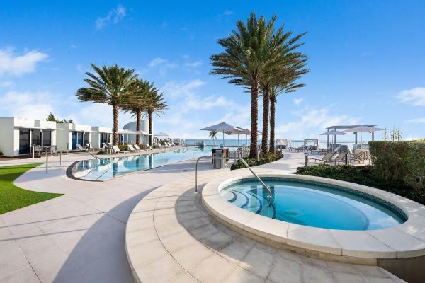 Paramount, 701 N Fort Lauderdale Beach Blvd #112, Fort Lauderdale, Florida 33304, image 2