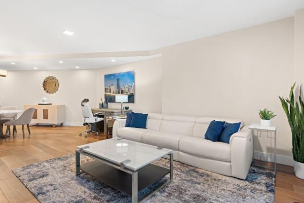 Paramount, 701 N Fort Lauderdale Beach Blvd #112, Fort Lauderdale, Florida 33304, image 1