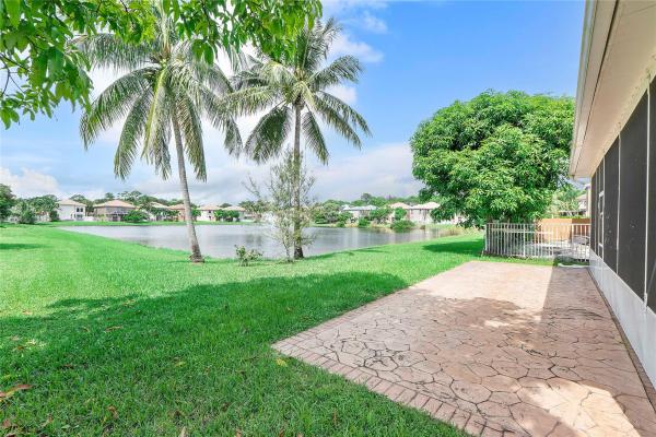 Boynton Estates, 6911 Sea Daisy Dr, Lake Worth, Florida 33462, image 1