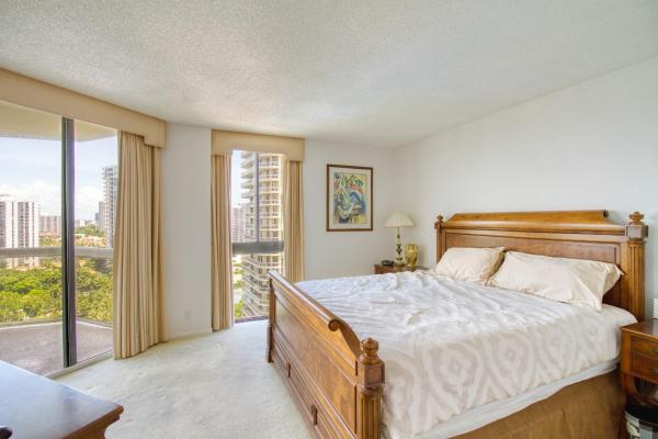 The Landmark, 20185 E Country Club Dr #1709, Aventura, Florida 33180, image 3