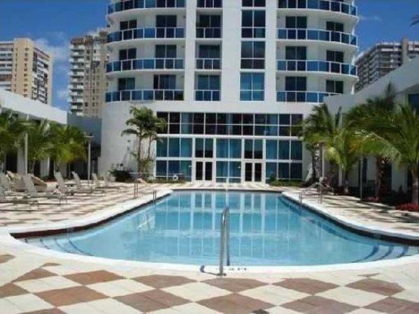 Ocean Marine Yacht Club, 1945 S Ocean Dr #910, Hallandale Beach, Florida 33009, image 3