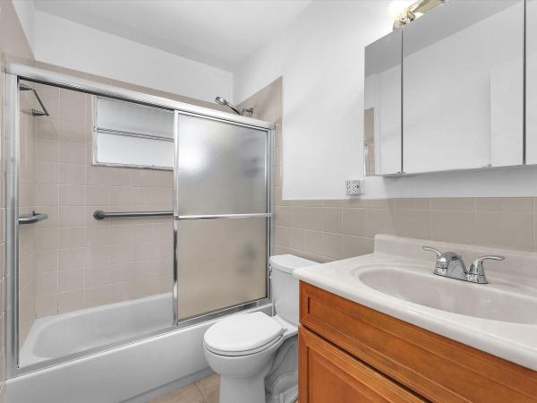 Fairhaven 11, 5702 NW 84th Ave, Tamarac, Florida 33321, image 2