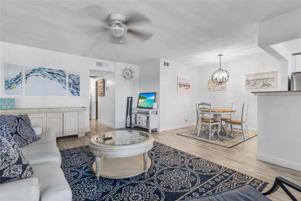 North Hampton Court, 490 SE 19th Ave #203, Pompano Beach, Florida 33060, image 2