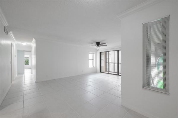 Pine Ridge North 3, 711 Sunny Pine Way #B2, Greenacres, Florida 33415, image 3