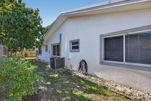 Palm-Aire Village, 3330 NW 69th St, Fort Lauderdale, Florida 33309, image 1