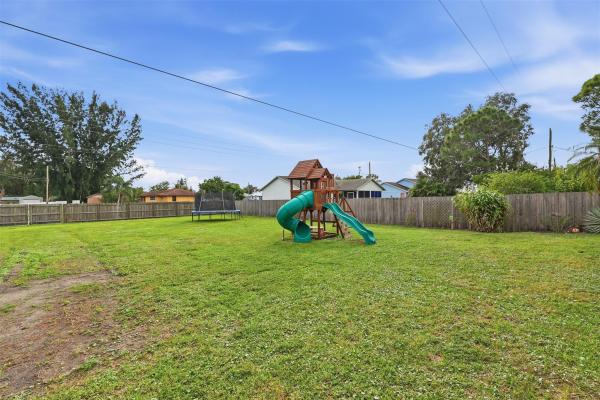Bayshore Heights, 313 SW Thornhill Dr, Port St. Lucie, Florida 34984, image 1