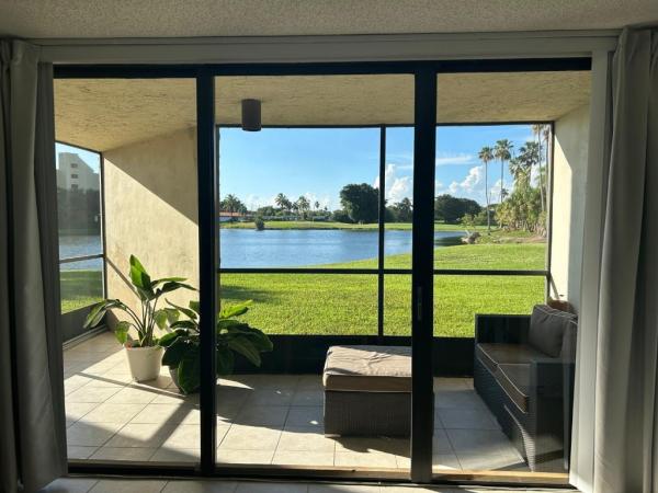 Country Club Village, 16325 Golf Club Rd #109, Weston, Florida 33326, image 3
