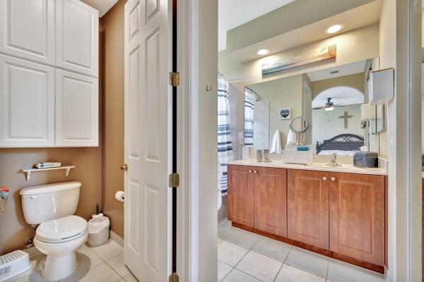 Tuscan Villas, 2851 W Prospect Rd #1209, Tamarac, Florida 33309, image 1