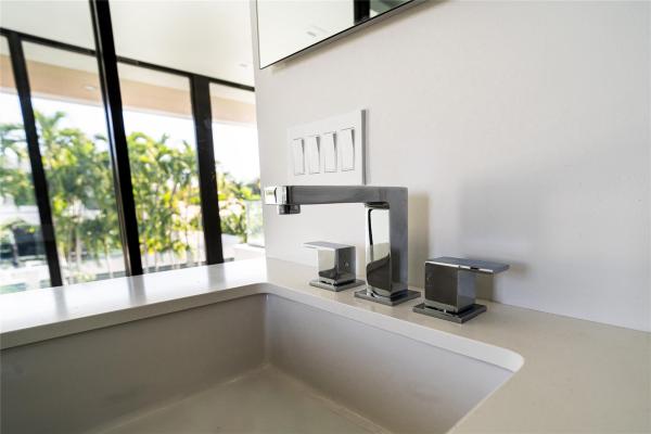 Victoria Park, 508 NE 9th Ave, Fort Lauderdale, Florida 33301, image 2
