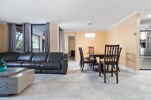 Karanda Village 7, 4156 Carambola Cir S #2154, Coconut Creek, Florida 33066, image 1