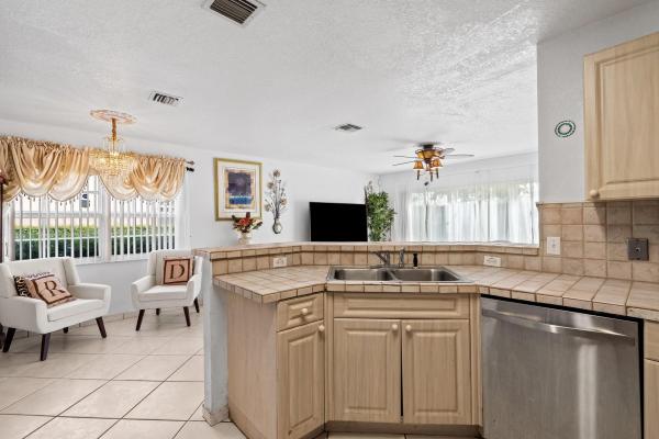 Village Green, 8940 NW 38th Dr, Coral Springs, Florida 33065, image 2