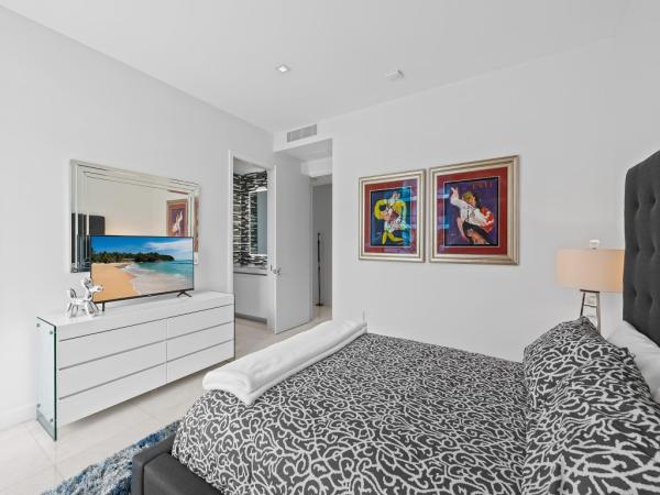 Aquamar Las Olas, 21 Isle Of Venice Dr #301, Fort Lauderdale, Florida 33301, image 1