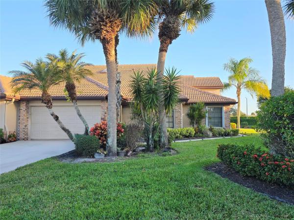 Hampton At Aberdeen, 8241 Bellwort Pl, Boynton Beach, Florida 33472, image 2