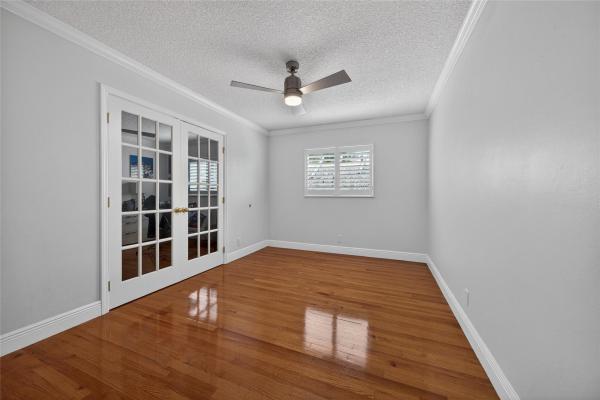 Tropical Gardens, 629 Kensington Pl, Wilton Manors, Florida 33305, image 2