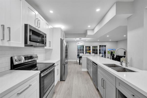 Hollywood Gardens, 3301 Raleigh St #4B, Hollywood, Florida 33021, image 1