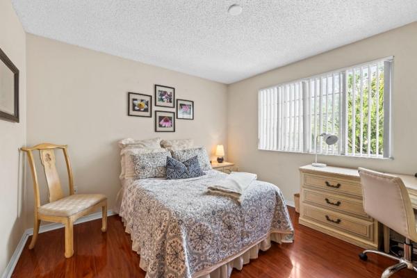 Village East, 2005 SE 10th Ave #410, Fort Lauderdale, Florida 33316, image 1