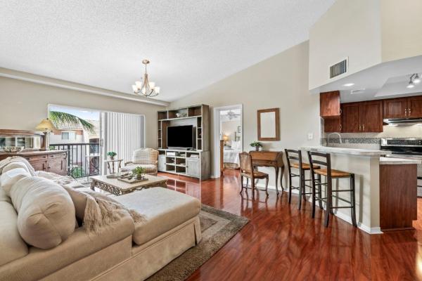 Village East, 2005 SE 10th Ave #410, Fort Lauderdale, Florida 33316, image 1