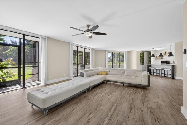 Versailles Court At The Fountains Country Club, 4770 Fountains Dr S #104, Lake Worth, Florida 33467, image 3