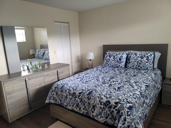 Las Vistas In Inverrary, 3774 Inverrary Blvd #202P, Lauderhill, Florida 33319, image 3