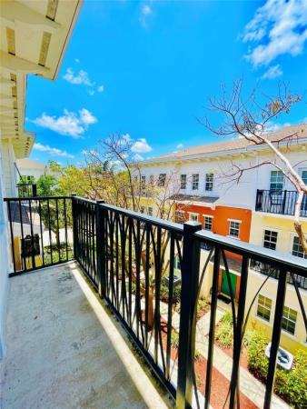 Orchid Grove, 621 SW 1st Ave, Pompano Beach, Florida 33060, image 1